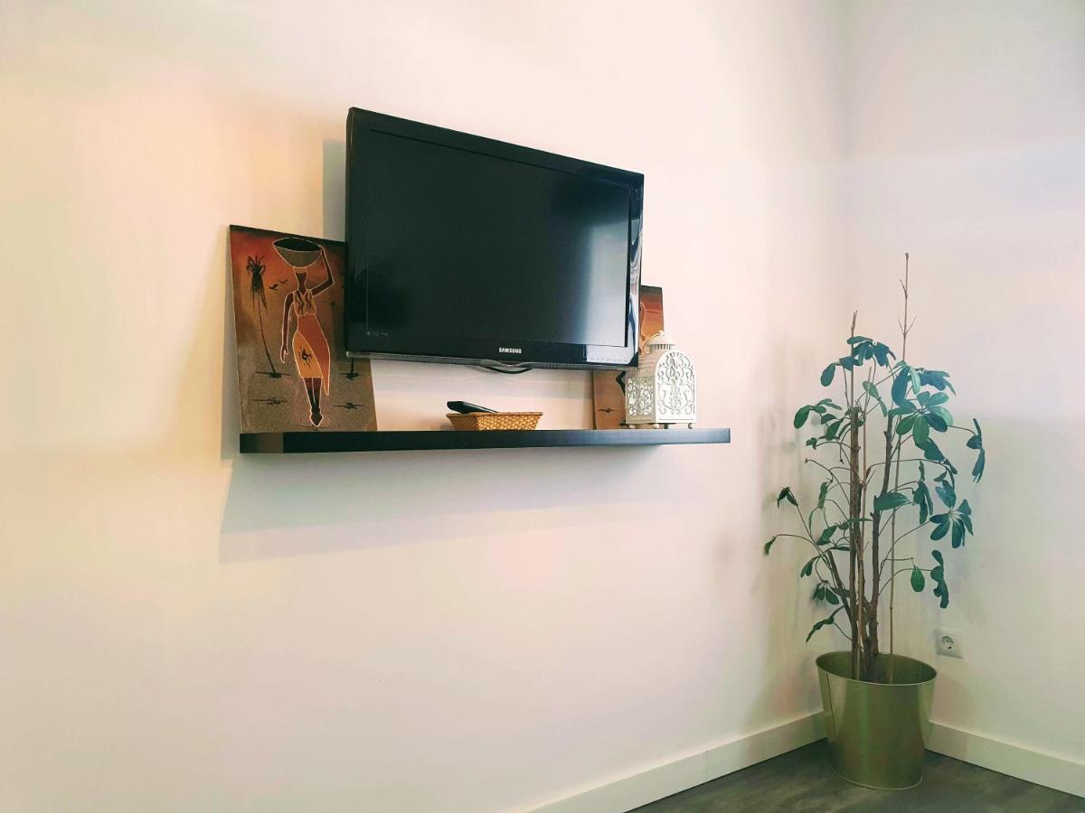 Recien Renovado Junto A Santa Justa Y El Centro Apartment Seville Luaran gambar